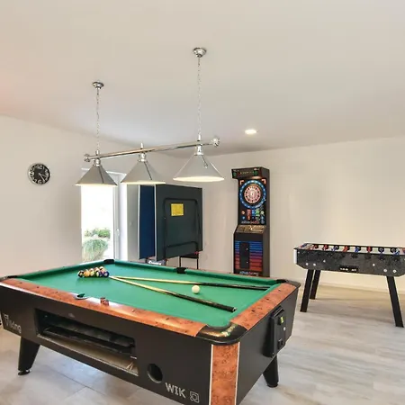 Pet Friendly In With Sauna Karakašica